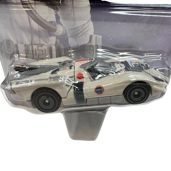 Hot Wheels Disney Pixar Lightyear 3 Character Cars Buzz Lightyear & Zurg NEW - Picture 3 of 16